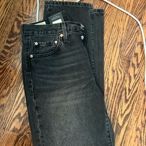 Levi's High Rise Black Jeans